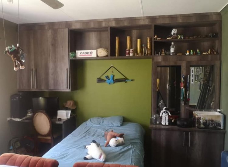 Commercial Property for Sale in Roodewal Free State